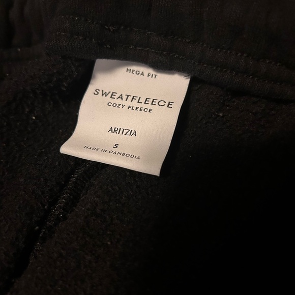 Aritzia Cozy Sweatfleece Mega Straight Sweatpant - Picture 3 of 3